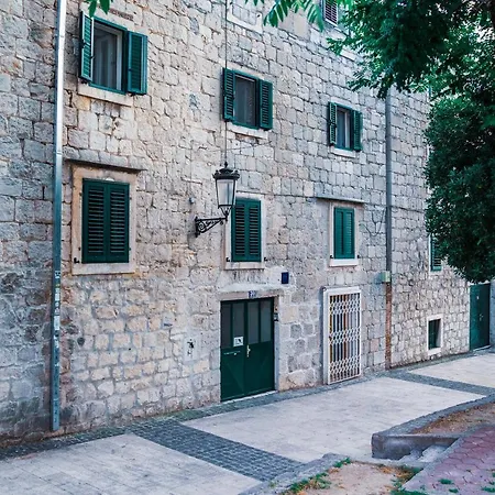Appartamento Sol-1 In Old Part Of Centar *